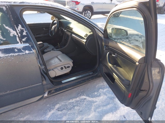 2004 AUDI S4 WAUPL68E74A027184 Photo 4