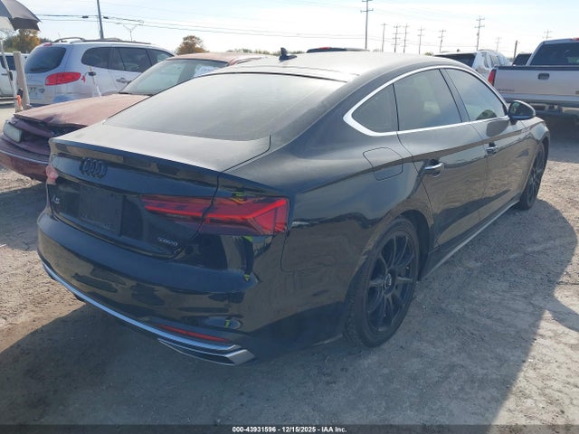 2022 AUDI A5 SPORTBACK WAUABCF59NA031412 Photo 3
