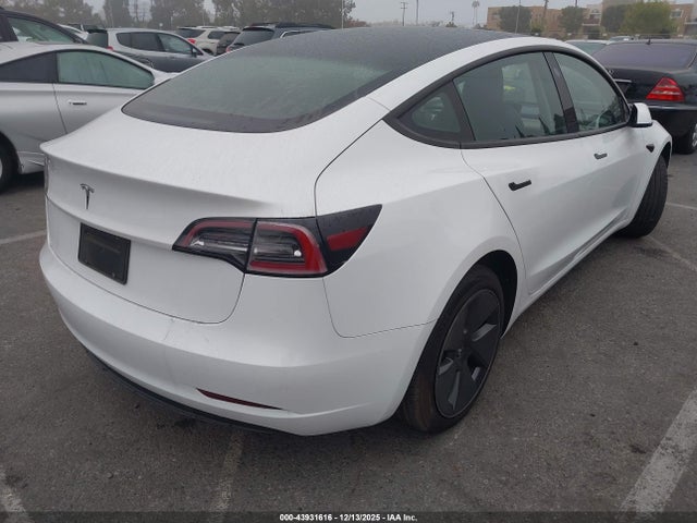2023 TESLA MODEL 3 5YJ3E1EA1PF404863 Photo 3