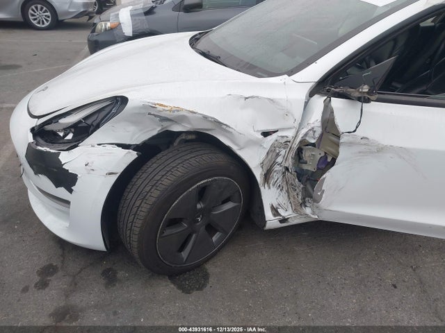 2023 TESLA MODEL 3 5YJ3E1EA1PF404863 Photo 5