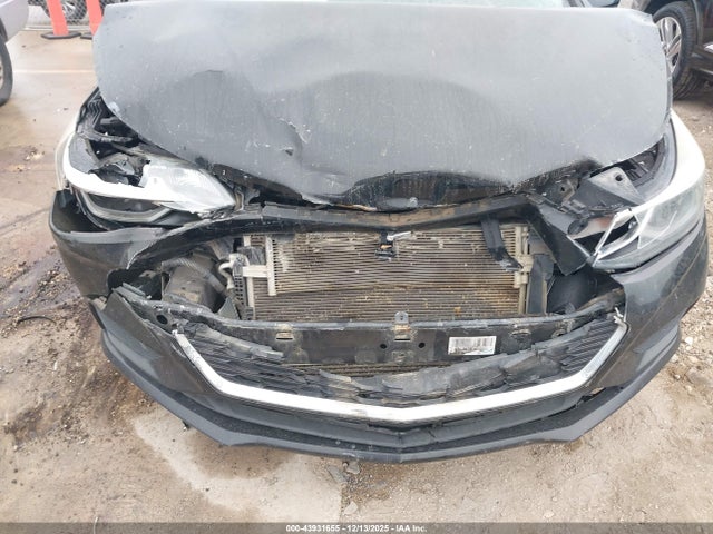 1G1BE5SM1H7139833 Chevrolet Cruze Lt Auto