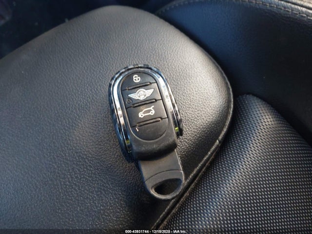 2015 MINI HARDTOP WMWXP7C57FT740837 Photo 10