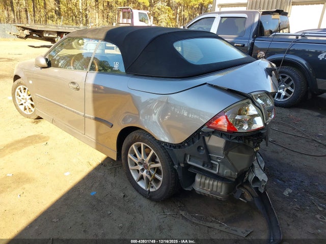 2005 SAAB 9-3 YS3FD79Y256013748 Photo 2