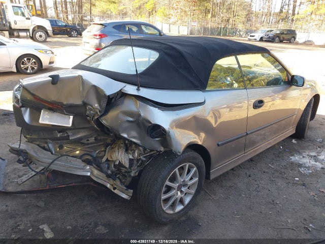 2005 SAAB 9-3 YS3FD79Y256013748 Photo 3