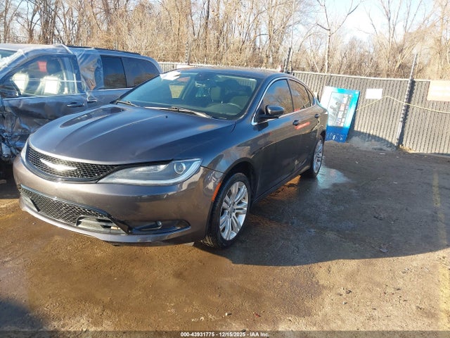 43931775 :رقم المزاد ، 1C3CCCAB8FN626904 vin ، 2015 Chrysler 200 Limited مزاد بيع