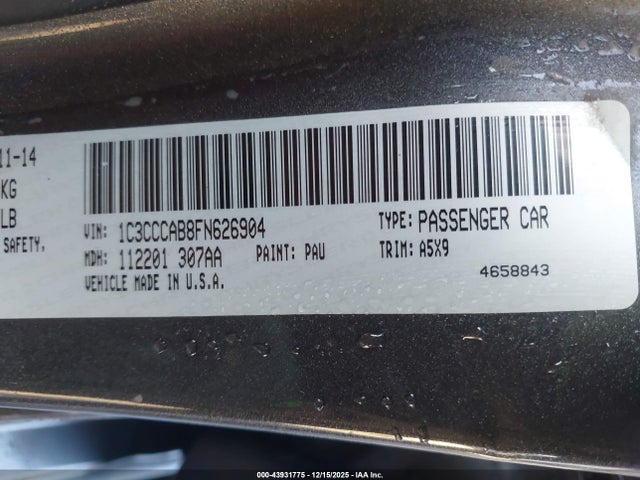 43931775 :رقم المزاد ، 1C3CCCAB8FN626904 vin ، 2015 Chrysler 200 Limited مزاد بيع