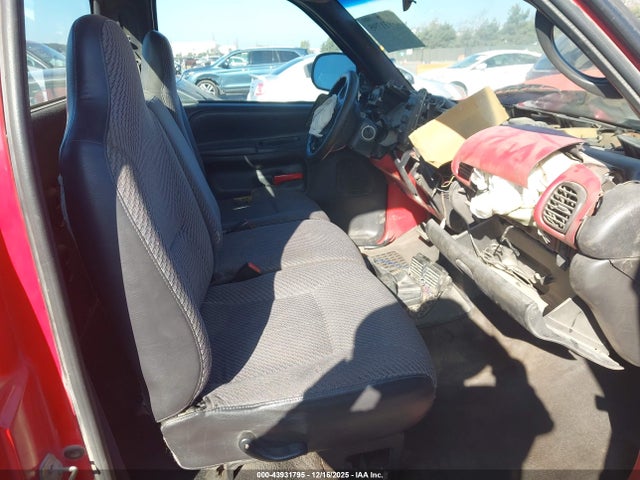 2000 DODGE RAM 1500 1B7HC16X0YS620240 Photo 7