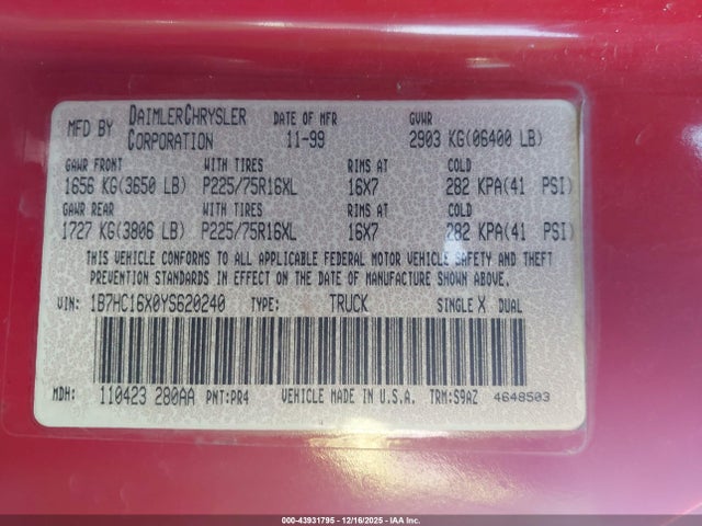 2000 DODGE RAM 1500 1B7HC16X0YS620240 Photo 8