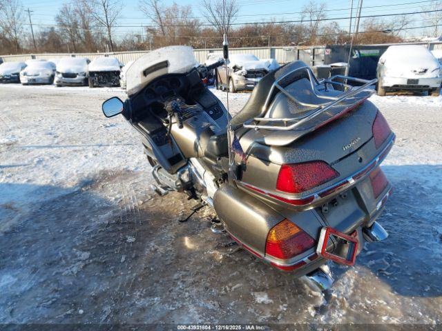 2004 HONDA GL1800 1HFSC47014A304909 Photo 2