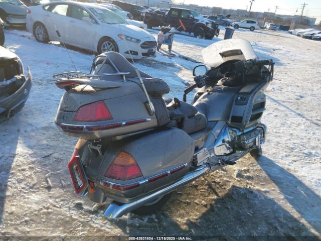 2004 HONDA GL1800 1HFSC47014A304909 Photo 3