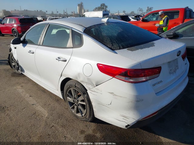 2016 KIA OPTIMA 5XXGT4L10GG001305 Photo 2