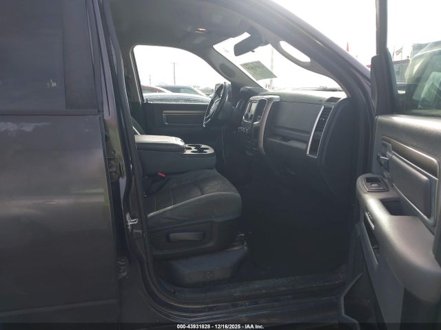 43931828 :رقم المزاد ، 1C6RR7GT2FS584539 vin ، 2015 Ram 1500 Big Horn مزاد بيع