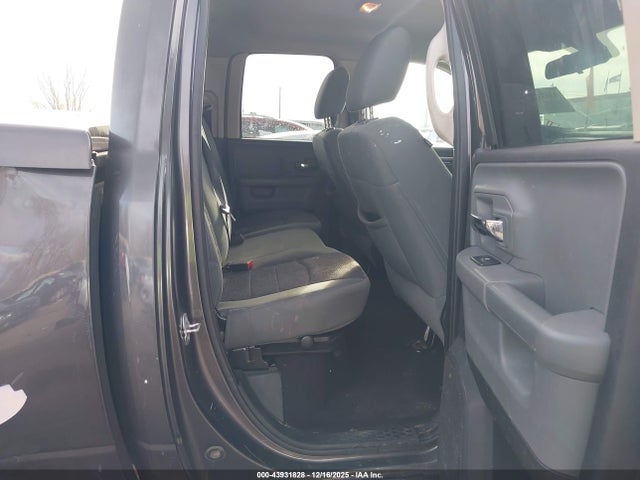43931828 :رقم المزاد ، 1C6RR7GT2FS584539 vin ، 2015 Ram 1500 Big Horn مزاد بيع