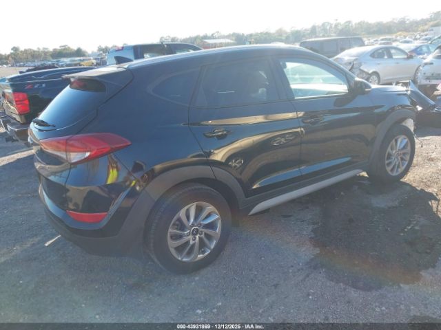 2018 HYUNDAI TUCSON KM8J33A47JU806227 Photo 3