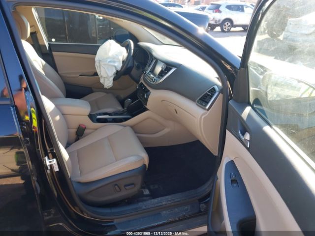 2018 HYUNDAI TUCSON KM8J33A47JU806227 Photo 4