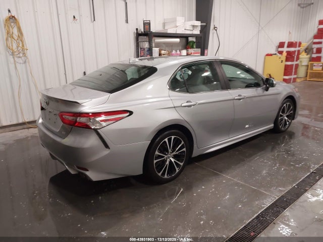 2020 TOYOTA CAMRY 4T1J11AK8LU302555 Photo 3