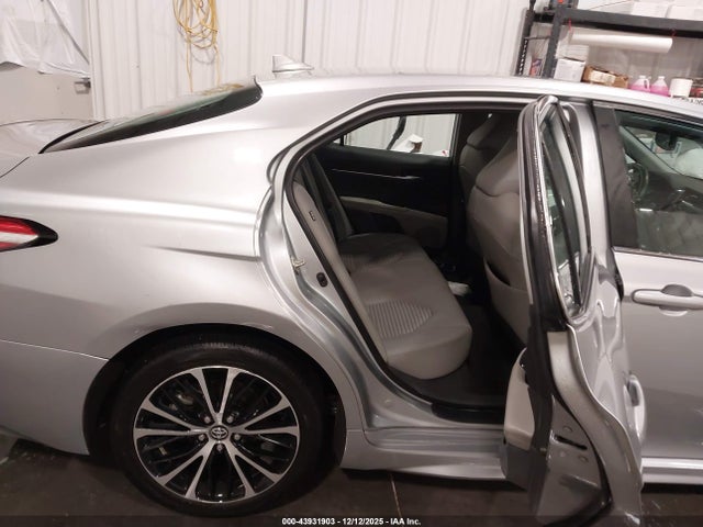 2020 TOYOTA CAMRY 4T1J11AK8LU302555 Photo 7