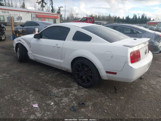 2007 FORD MUSTANG 1ZVFT80NX75367235 Photo 2