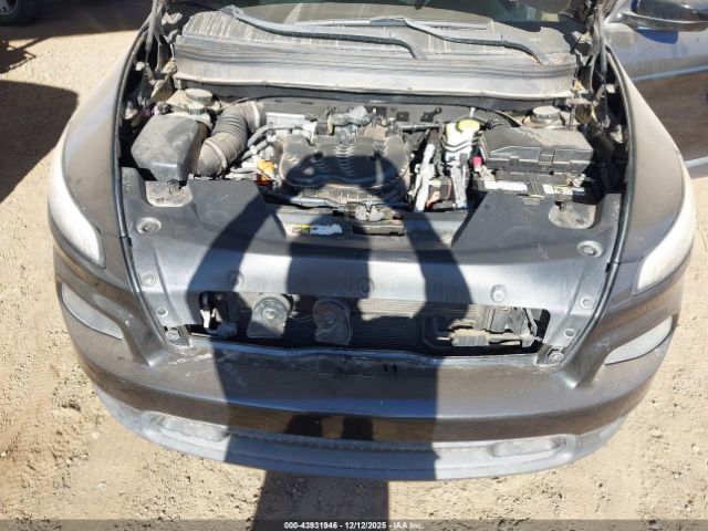 2016 JEEP CHEROKEE 1C4PJMCS1GW245333 Photo 9