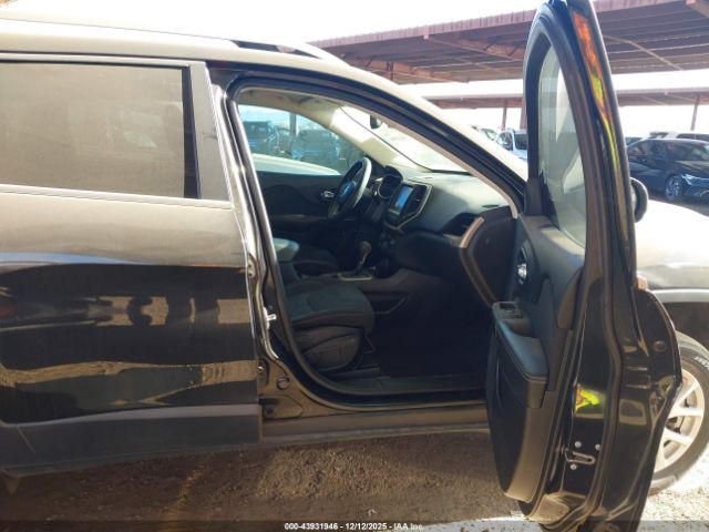 2016 JEEP CHEROKEE 1C4PJMCS1GW245333 Photo 4