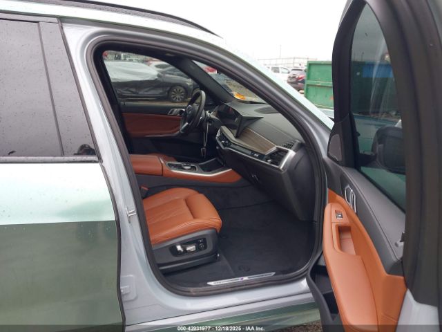 2025 BMW X5 PHEV 5UX43EU06S9X38673 Photo 4