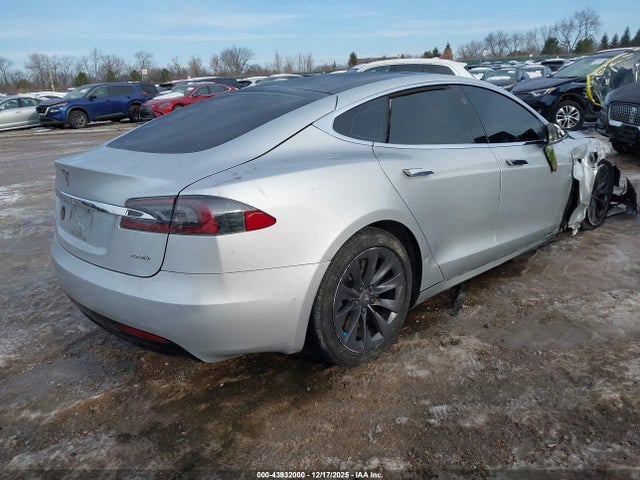 2017 TESLA MODEL S 5YJSA1E24HF217957 Photo 3