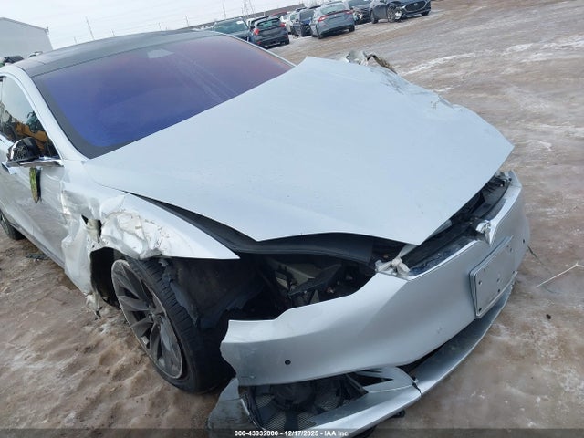 2017 TESLA MODEL S 5YJSA1E24HF217957 Photo 5