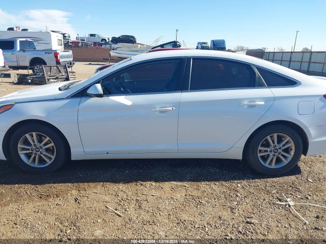 Hyundai Sonata 2017 5NPE24AF4HH453031 Image 14