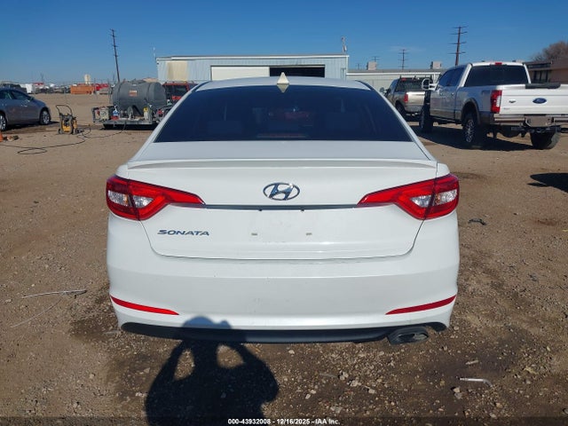 Hyundai Sonata 2017 5NPE24AF4HH453031 Image 16