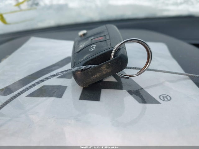 2020 VOLKSWAGEN TIGUAN 3VV0B7AX9LM132840 Photo 10