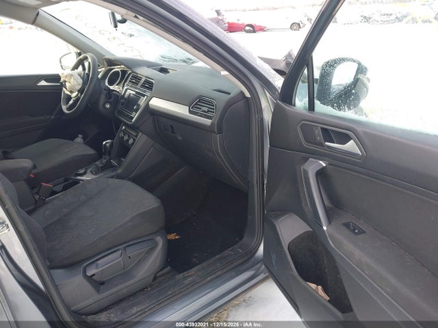 2020 VOLKSWAGEN TIGUAN 3VV0B7AX9LM132840 Photo 4