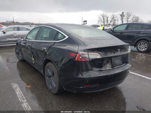 2019 TESLA MODEL 3 5YJ3E1EA8KF399959 Photo 2
