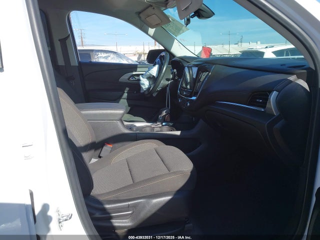 1GNERGKW7MJ103025 Chevrolet Traverse Fwd Lt Cloth
