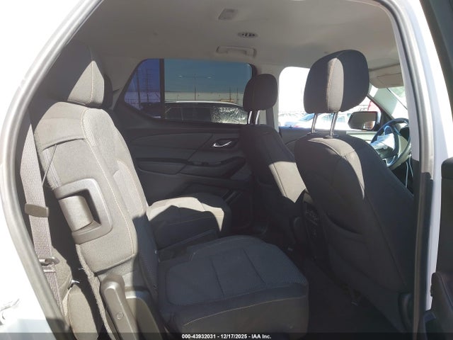 1GNERGKW7MJ103025 Chevrolet Traverse Fwd Lt Cloth