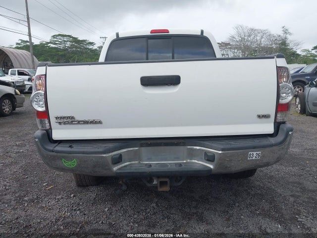 Toyota Tacoma Base V6 2014 3TMLU4EN7EM162273 Image 16