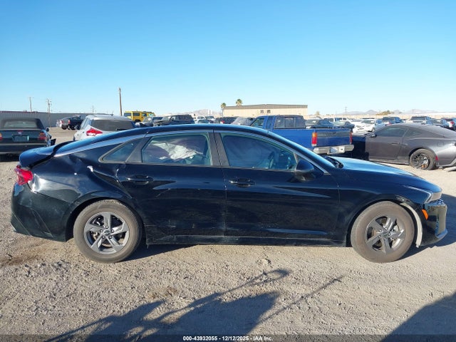 KIA K5 LXS 2023 5XXG14J26PG220609 Image 13
