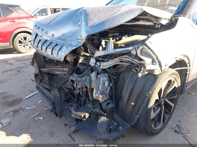 2022 MITSUBISHI OUTLANDER JA4J3VA86NZ078454 Photo 5