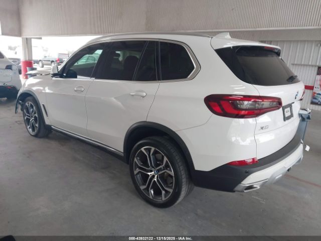 2023 BMW X5 5UXCR4C05P9P66140 Photo 2