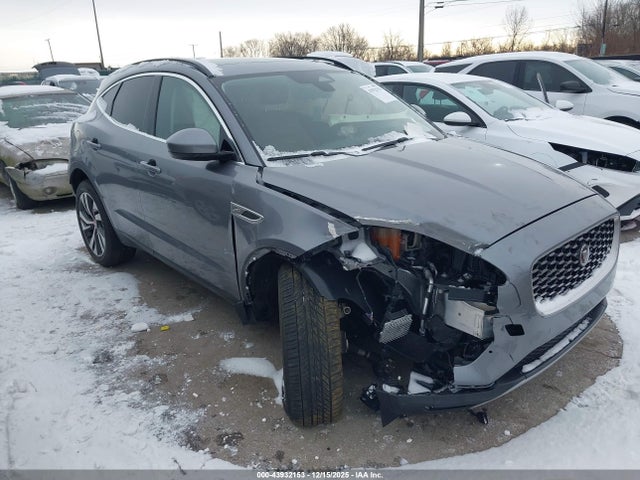 2022 JAGUAR E-PACE SADFP2FX7N1028888 Photo 0