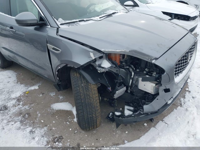 2022 JAGUAR E-PACE SADFP2FX7N1028888 Photo 5