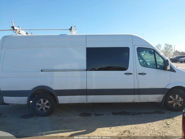 WD3PE8CD6HP558705 Mercedes-Benz Sprinter 2500 High Roof V6