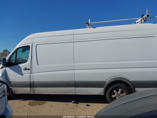 WD3PE8CD6HP558705 Mercedes-Benz Sprinter 2500 High Roof V6