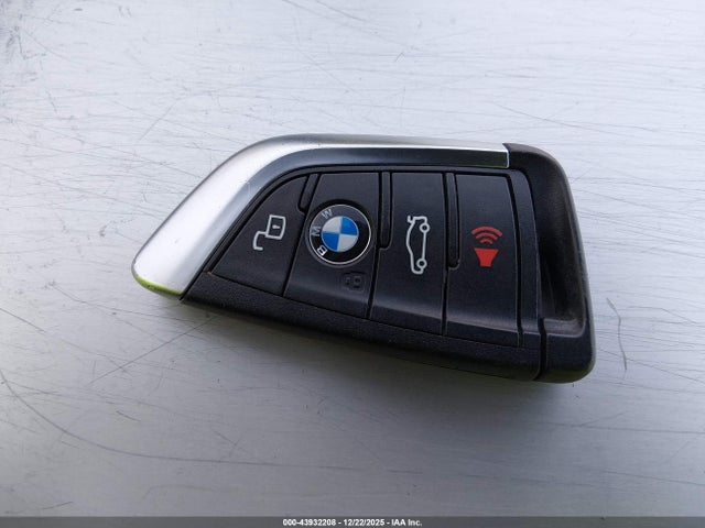 BMW X3 M40i 2024 5UX83DP02R9W18502 Image 11