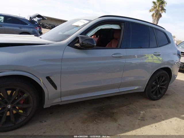 BMW X3 M40i 2024 5UX83DP02R9W18502 Image 14