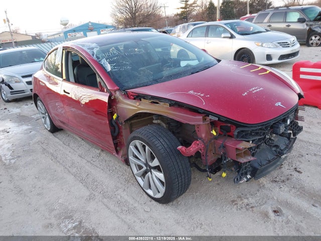 2018 TESLA MODEL 3 5YJ3E1EB3JF091413 Photo 0