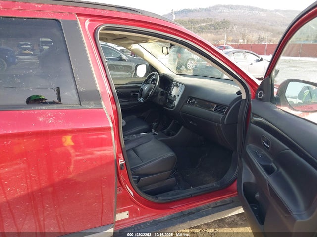 2016 MITSUBISHI OUTLANDER JA4AZ3A38GZ019318 Photo 4