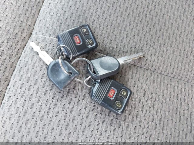 2010 FORD F-150 1FTFW1EV0AFB82073 Photo 10