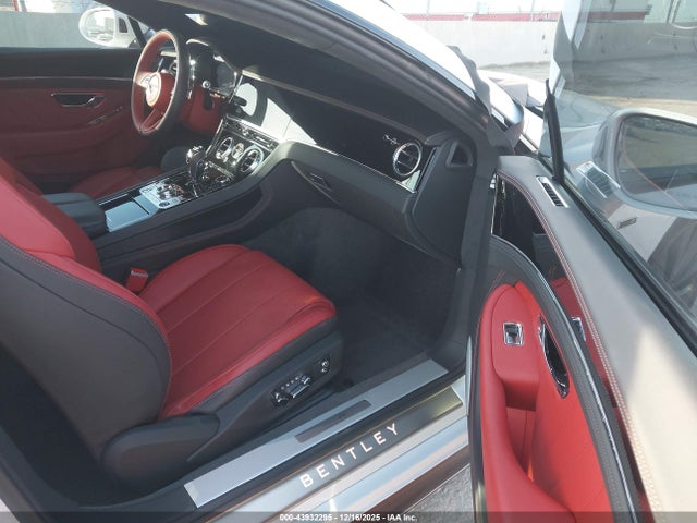 2024 BENTLEY CONTINENTAL GT SCBCG2ZG1RC017201 Photo 4
