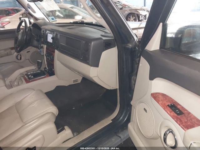 2007 JEEP COMMANDER 1J8HG58N47C697072 Photo 4