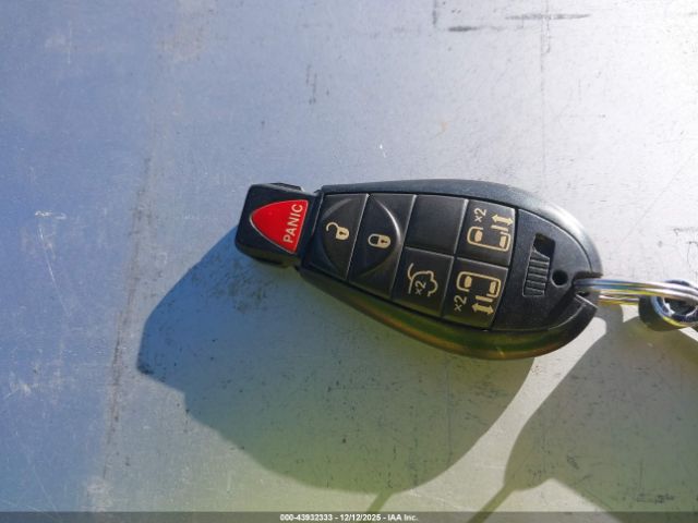 2014 CHRYSLER TOWN & COUNTRY 2C4RC1BG1ER359563 Photo 10